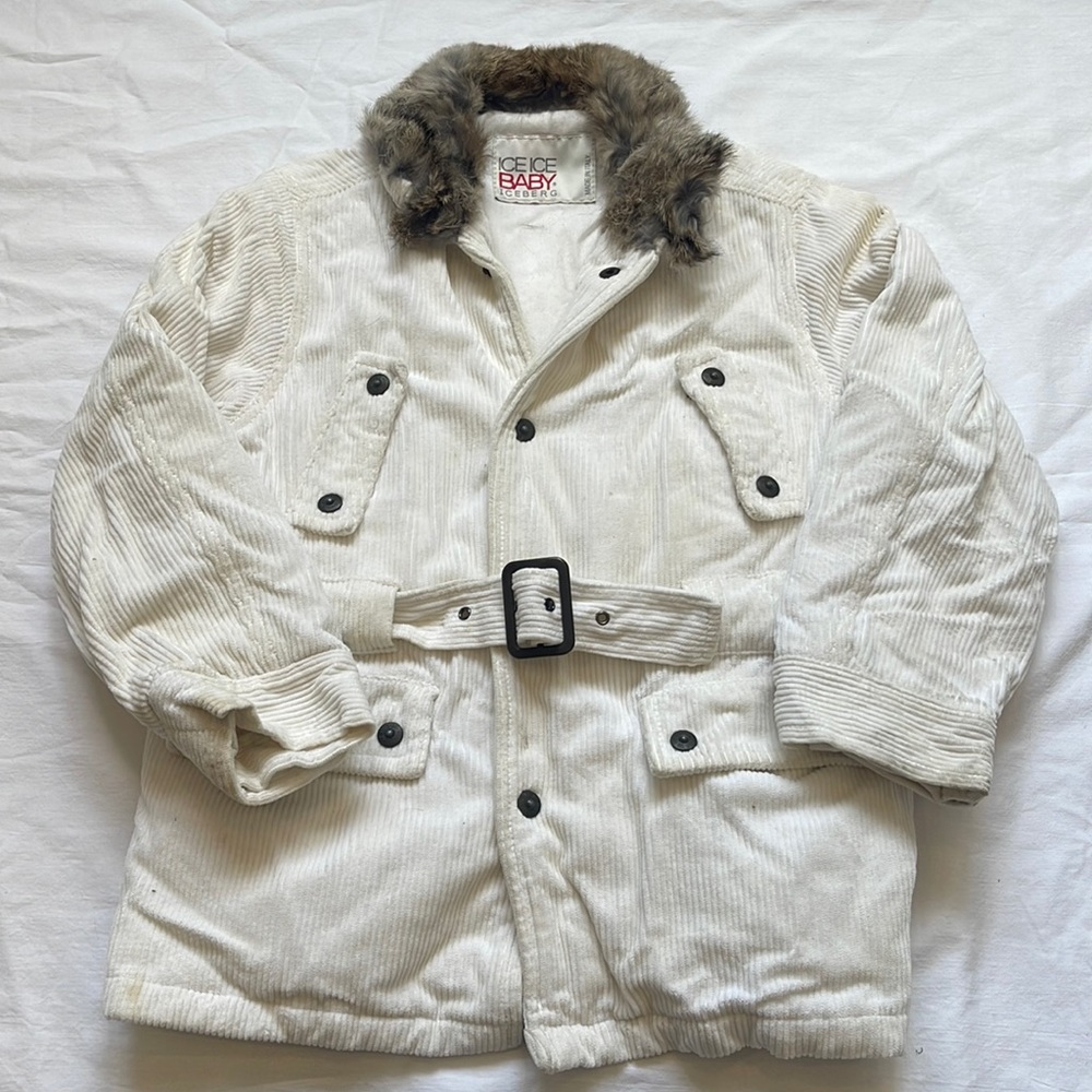 ICE ICE BABY ICEBERG WHITE CORDUROY JACKET WITH FUR COLLAR SIZE 5/6